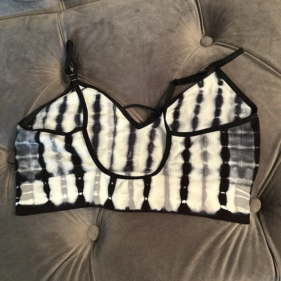 Bralette lot - Picture 3 of 9